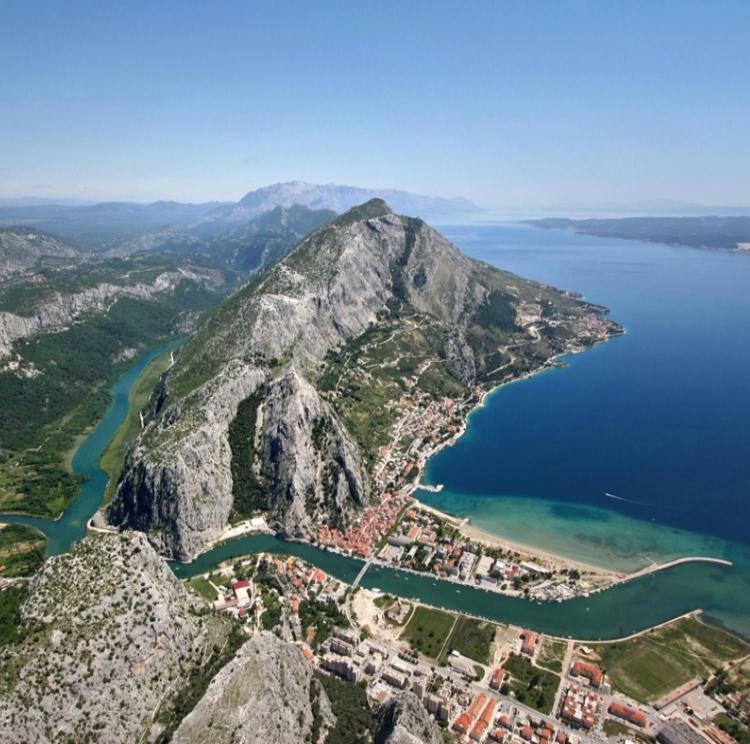 Holiday Village Home Kamenica Kostanje Dış mekan fotoğraf